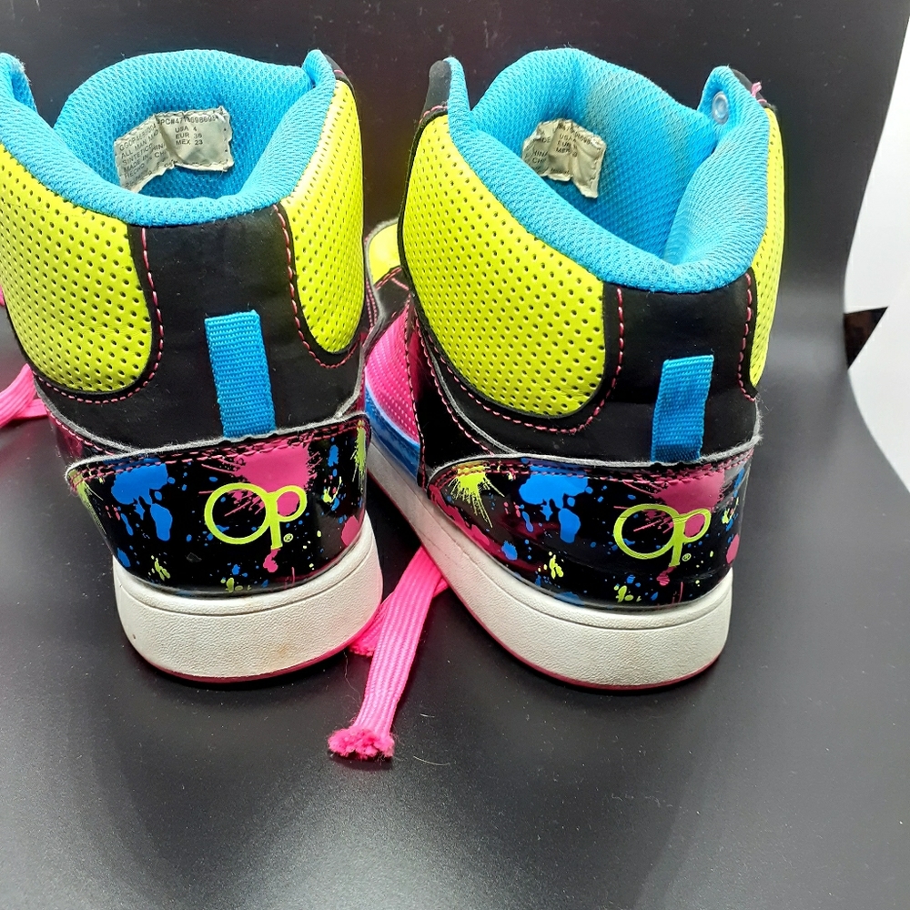 OP. Tennis shoes - Picture 1 of 7